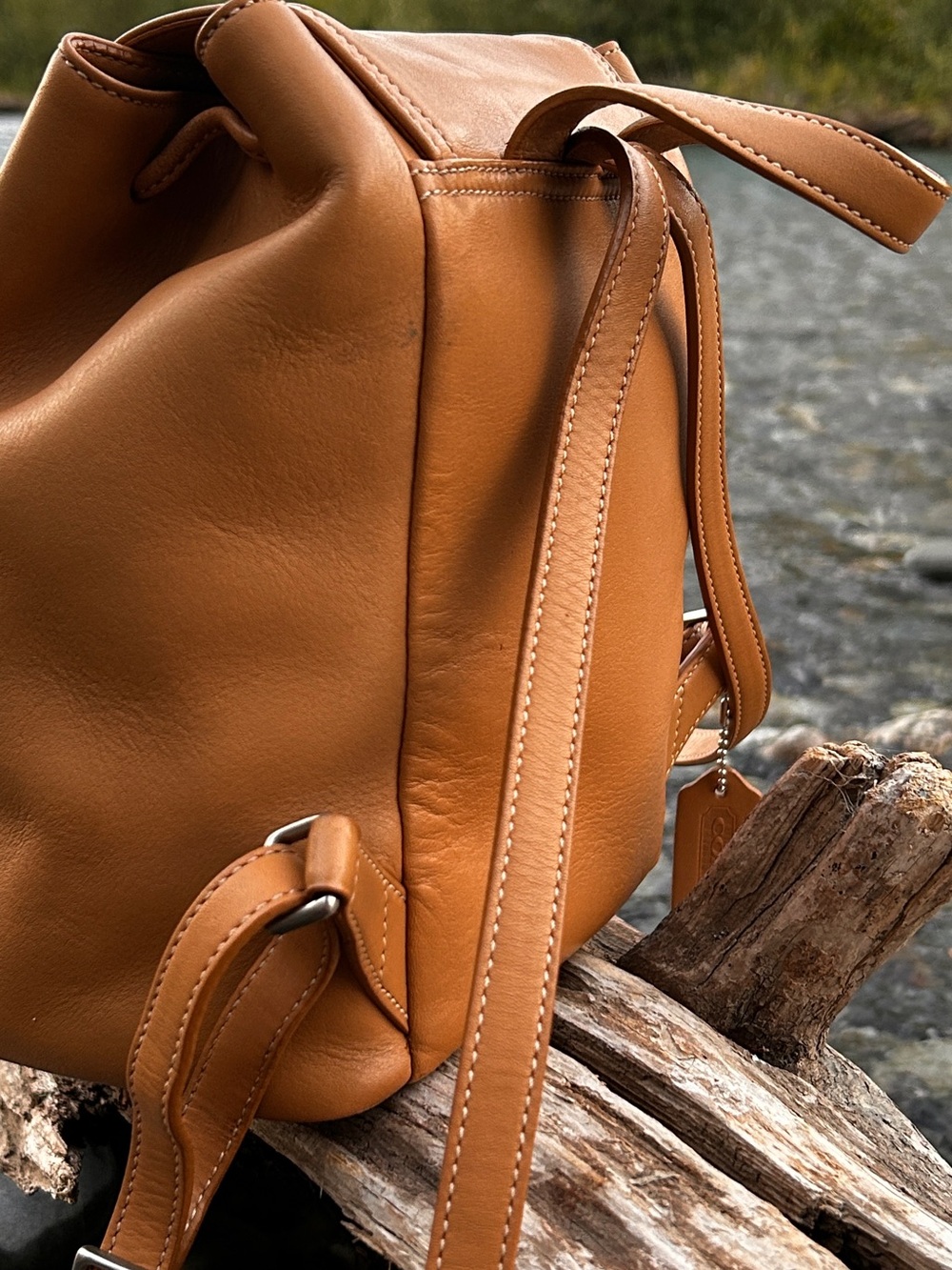 Vintage Coach 9858 Tan Glove‑Tanned Leather Drawstring Backpack - Picture 7 of 16